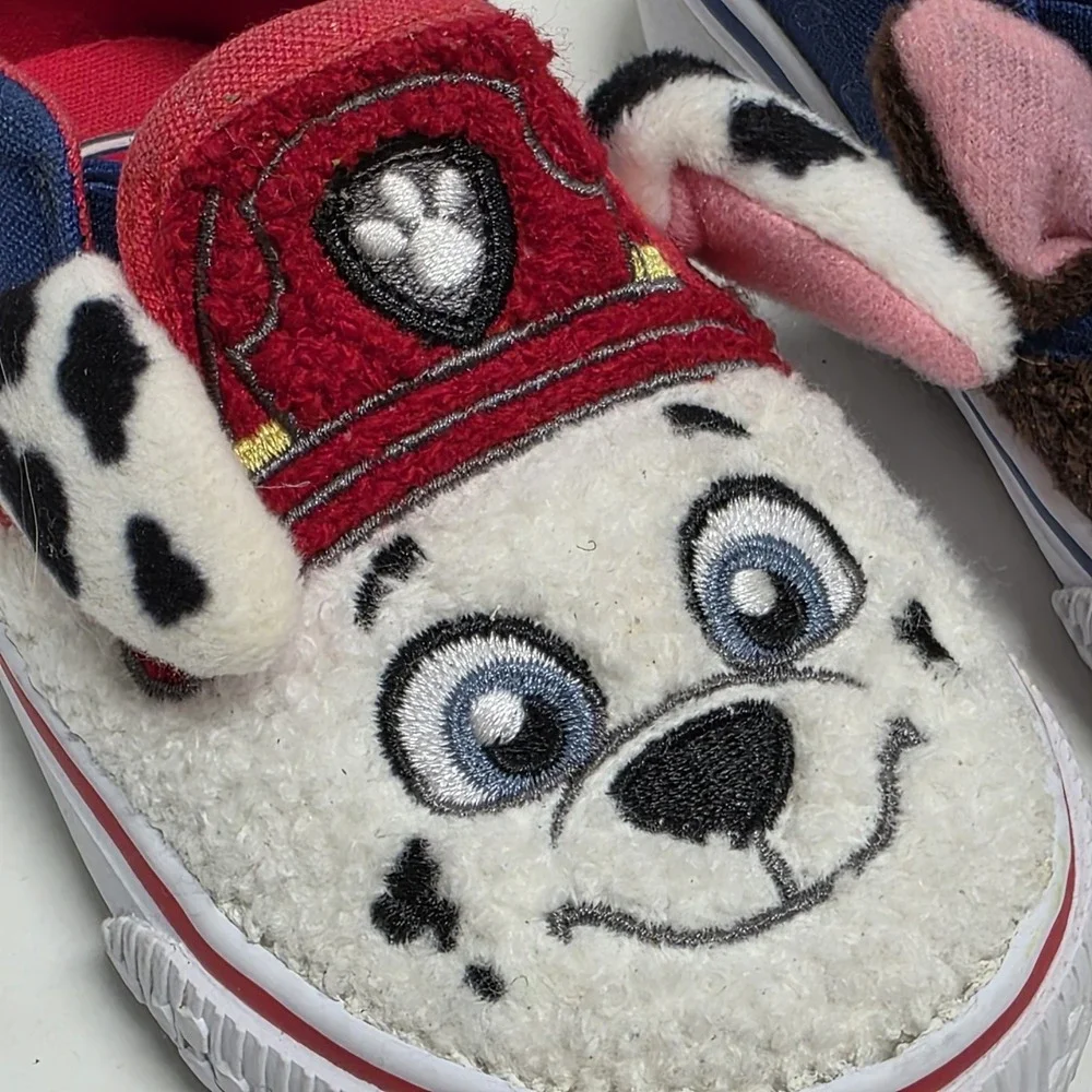 Paw Patrol Characters Toddler Kids Fleece Slip-On Sneakers Size 5 Fuzzy